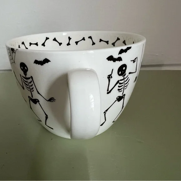 Portobello by Design Happy Haunting Dancing Skeletons 20oz Tea Coffee Mug Cup - Picture 4 of 9